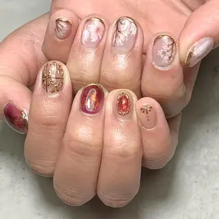 ネイル atelier　FIORITURA所属・FIORITURA aiのネイルデザイン