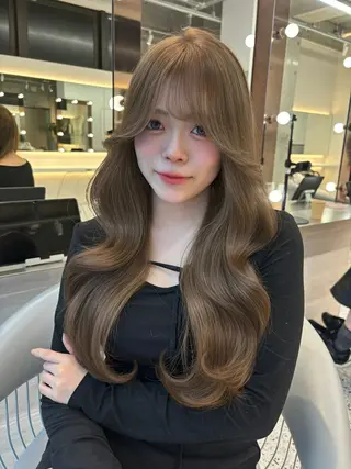 ロング カラー 🍒ブリーチなしカラ ー／Sakura🍒のヘアスタイル