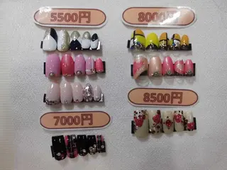 ネイル ネイルサロン Cureのネイルデザイン