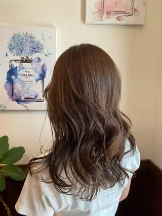 ロング reFREO所属・ダメージレスカラー 髪質改善reFREOのヘアスタイル