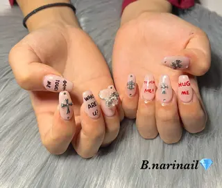 ネイル b.nari nailのネイルデザイン
