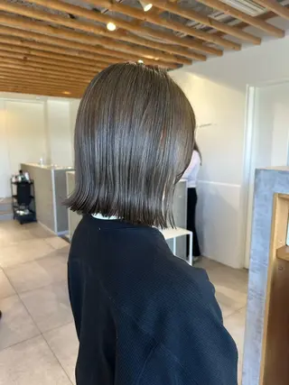 ショート カラー 和田 あおいのヘアスタイル