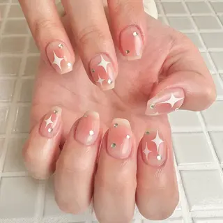 ネイル yuka🩶 渋谷.表参道Nailのネイルデザイン