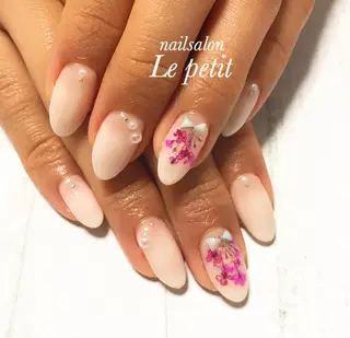 ネイル 石野 広佳のネイルデザイン