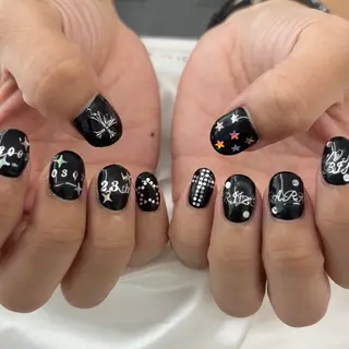 ネイル YURIN 𓈒ㅤׂ 𝜗𝜚のネイルデザイン