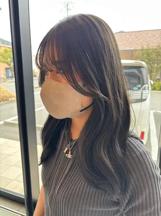 ミディアム カラー SARA Beauty Sight 志免店所属・ホットペッパー口コミ 評価No. 1羽瑠のヘアスタイル