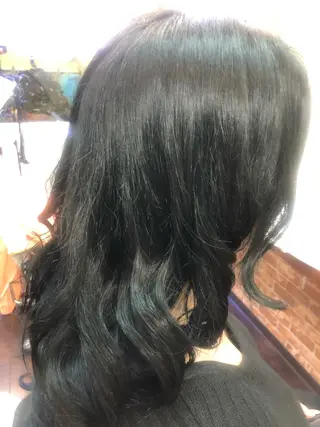 セミロング カラー 桧山 真のヘアスタイル