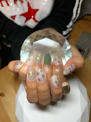 ネイル LAVISH nail salonのネイルデザイン