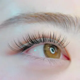 マツエク・マツパ Carat Eyelash&Eyebrow 市川店所属・時田 友美のマツエク・マツパデザイン