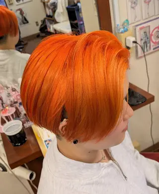 ショート カラー fuwat所属・秋葉原でカラーする なら🐉ちぇーたんのヘアスタイル