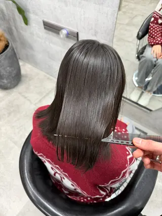 ミディアム カラー You/中明度カラー 🎨3ヶ月持つカットのヘアスタイル