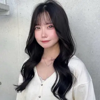 ロング カラー 🫧うる艶トレンド 🫧透明感カラーのヘアスタイル