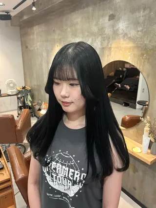 ロング カラー Noele hair atelier(ノエルヘアアトリエ)所属・北上ゆい/個性派/ ナチュラルアレンジのヘアスタイル