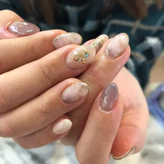 ネイル juedi nail(木曜日のネイル)所属・juedi nail 〜木曜日のネイル〜のネイルデザイン