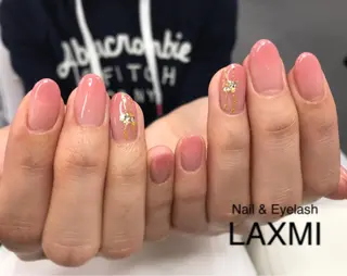 ネイル RONA所属・大川 みなみのネイルデザイン