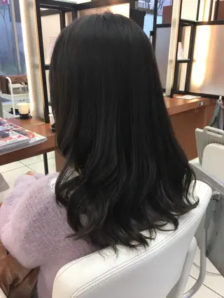 セミロング カラー N° jillva ♦️川端裕司♦️のヘアスタイル