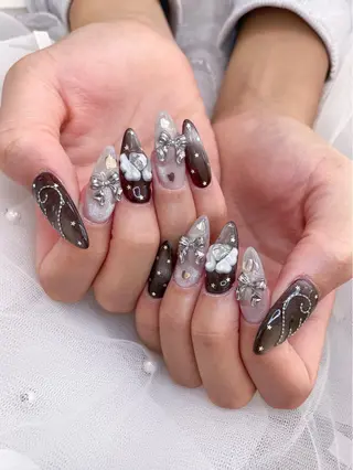 ネイル 五十嵐 美智のネイルデザイン