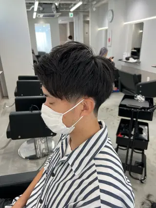 メンズ maya レイヤーカットのヘアスタイル