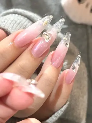 ネイル grace nail&eyelash salon所属・Ria .のネイルデザイン