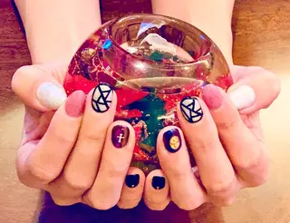 ネイル CROWN プライベートサロンのネイルデザイン