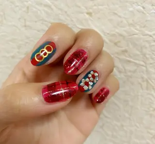 ネイル AZU nailのネイルデザイン