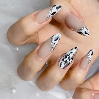 ネイル ネイルサロン 9Carats神田のネイルデザイン