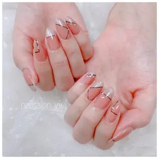 ネイル ＶＩＶＩ nailsalonのネイルデザイン