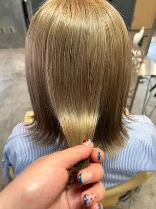 ミディアム カラー ショートカット募集中 /NAGISAのヘアスタイル