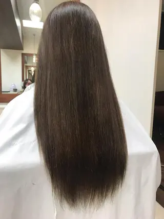 カラー 本多結香/レイヤー /ハイライトカラーのヘアスタイル