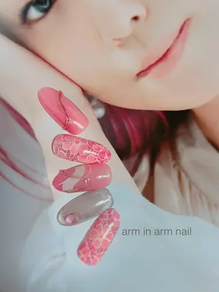 ネイル arm in arm ︎✿Yamamotoのマツエク・マツパデザイン