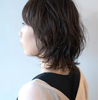 ミディアム パーマ salon m ni サロンマーニ所属・久保田 一のヘアスタイル