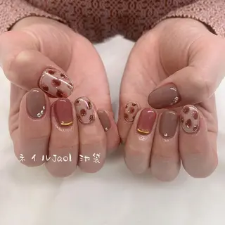 ミディアム nail jaol池袋店所属・ネイルJaol 池袋のネイルデザイン