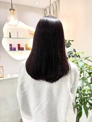 カラー Akane lienのヘアスタイル