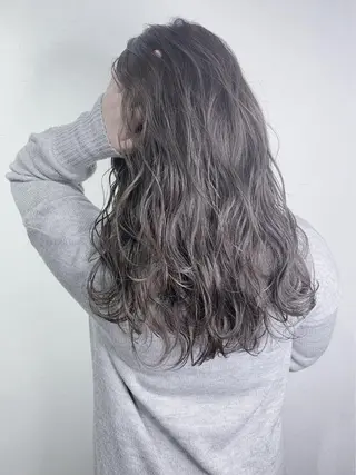 セミロング カラー _WHITE 難波本店のヘアスタイル