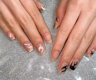 ネイル VIERU 🌈🎀💖のネイルデザイン