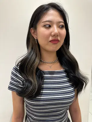 ロング カラー タイトボブ個性派カラ ーAKANEのヘアスタイル