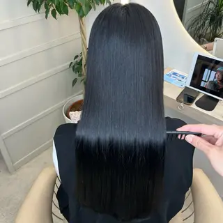 ロング Hui.所属・縮毛矯正・髪質改善 特化 出納 直起のヘアスタイル