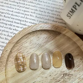 ネイル 【豊中駅徒歩2分】 me+のネイルデザイン