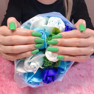 ネイル 奥園 良恵のネイルデザイン