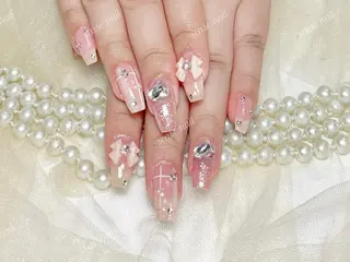 ネイル Kurieitibu 🍬Byu~tīのネイルデザイン