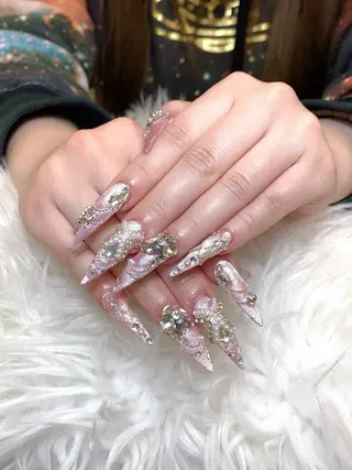 ネイル Mio_ Noiranailのネイルデザイン