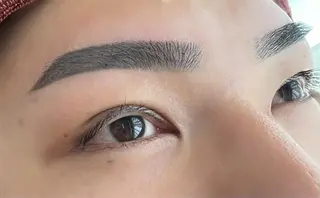 メンズ アイブロウ 🫧LanNe mimari🫧のマツエク・マツパデザイン