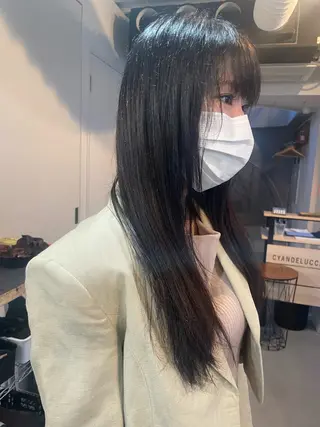 セミロング ナチュラルカラー/ shungoのヘアスタイル