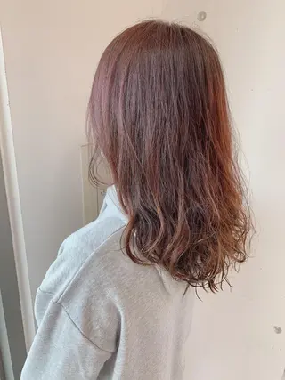 セミロング カラー 白髪ぼかしハイライト 柳川拓哉のヘアスタイル