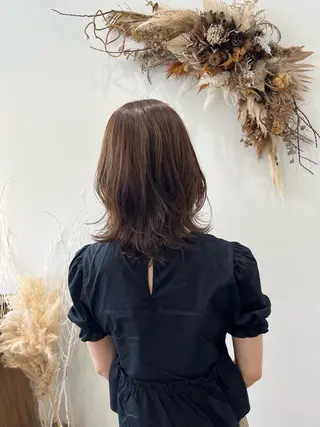 カラー 松本 玲菜のヘアスタイル