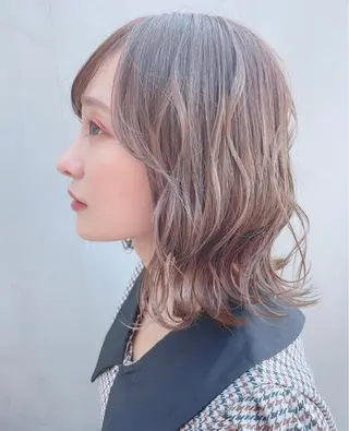 ミディアム カラー パーマ ヘアアレンジ 【公式】amble luxe池袋東口🩷のヘアスタイル