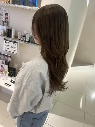 ミディアム アヴァンスクロス あべのルシアス店のヘアスタイル