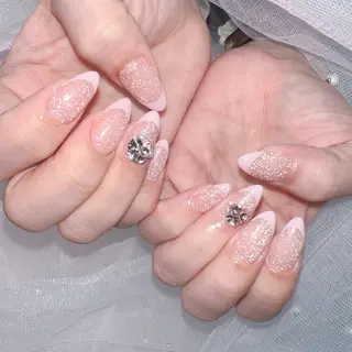 ネイル Emi lyのネイルデザイン