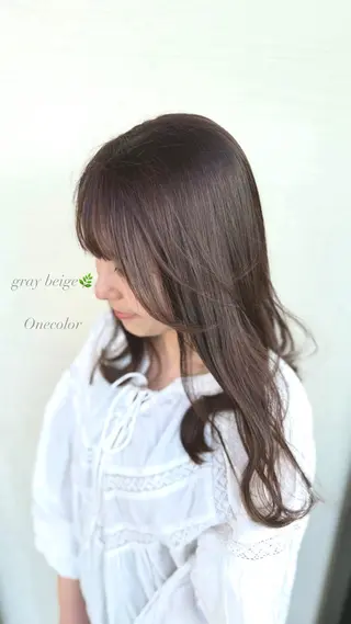 ミディアム Lacica所属・三原 つばさのヘアスタイル