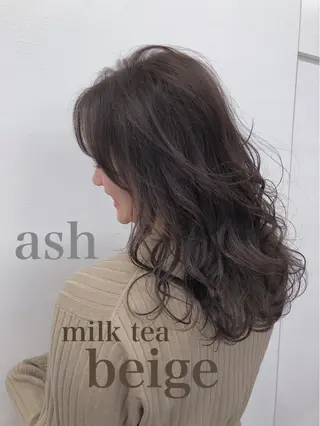 ミディアム カラー ヘアアレンジ 柔らかbeige モトキのヘアスタイル